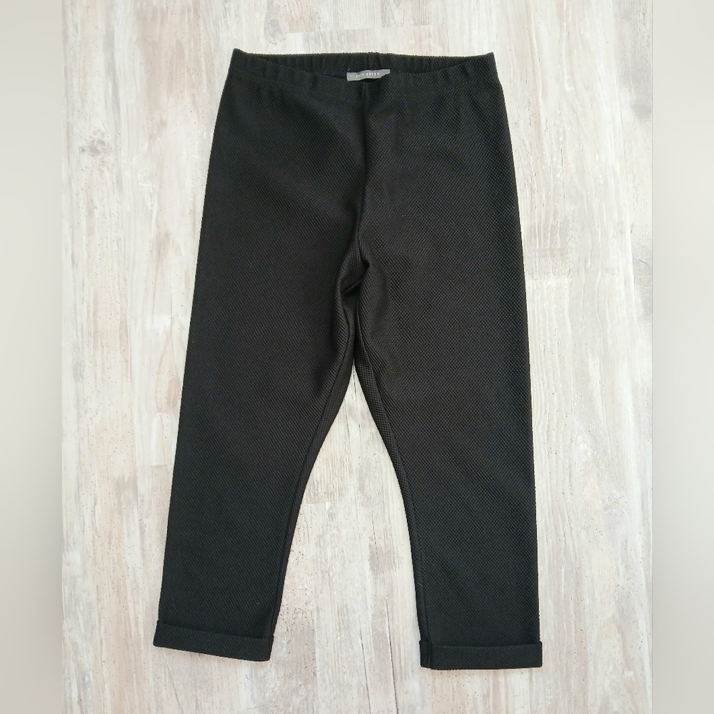 Suzy Shier Textured Cuffed Stretchy Black Ankle Pants size Medium